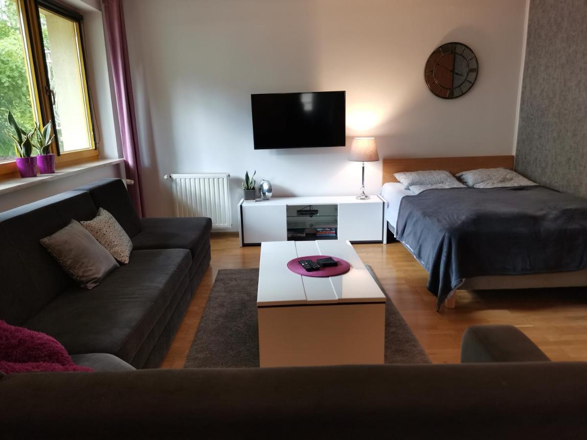Ferienwohnung Dom Przy Plazy Dziwnówek Exterior foto