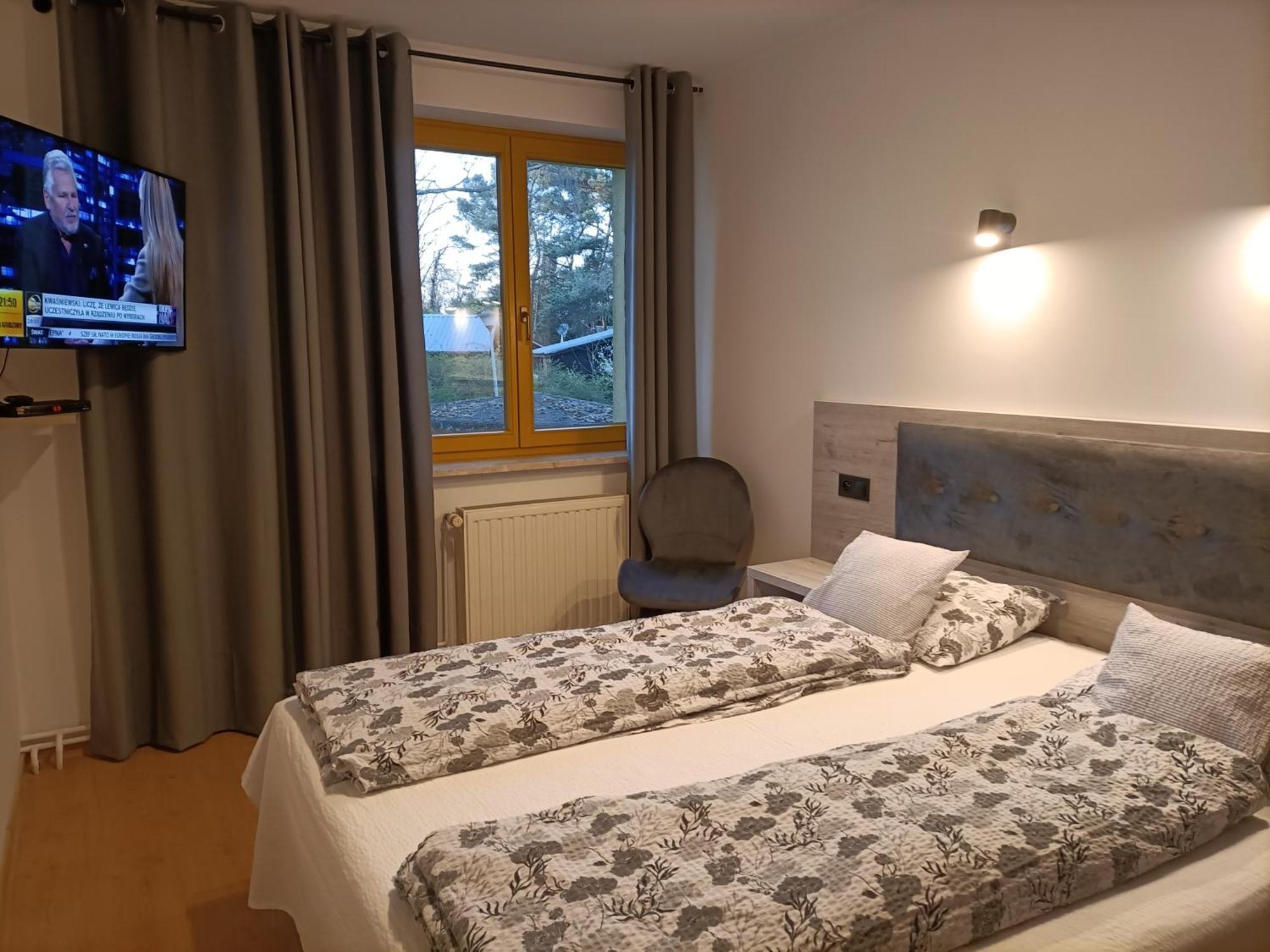 Ferienwohnung Dom Przy Plazy Dziwnówek Exterior foto
